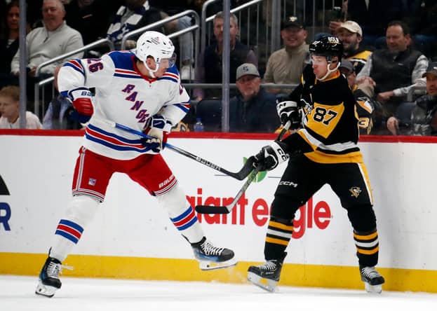 NHL: New York Rangers at Pittsburgh Penguins