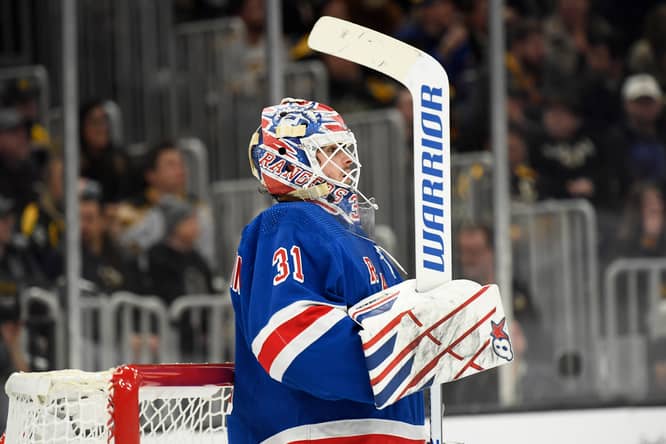 NHL: New York Rangers at Boston Bruins