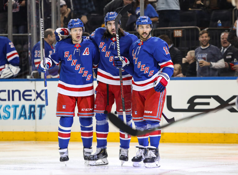 NHL: Pittsburgh Penguins at New York Rangers