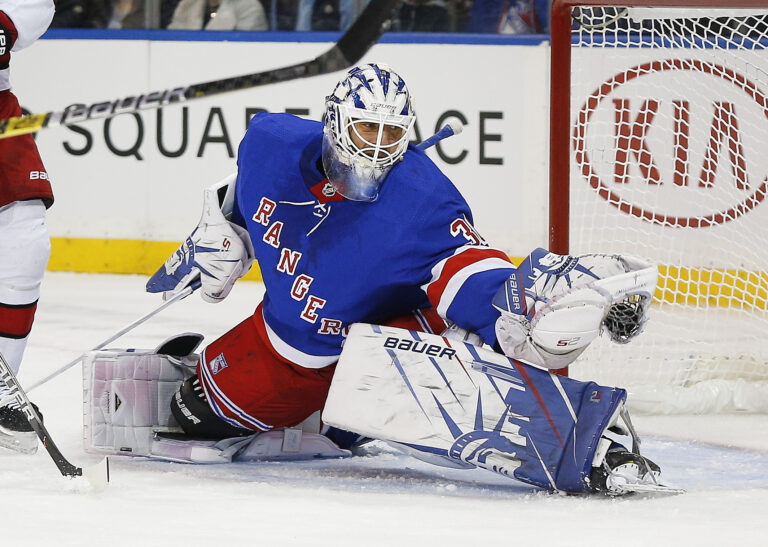 NHL: Carolina Hurricanes at New York Rangers