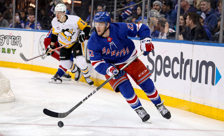 NHL: Pittsburgh Penguins at New York Rangers