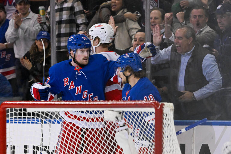 NHL: Detroit Red Wings at New York Rangers