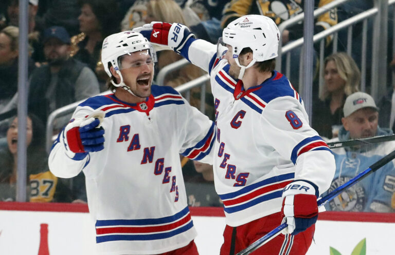 NHL: New York Rangers at Pittsburgh Penguins