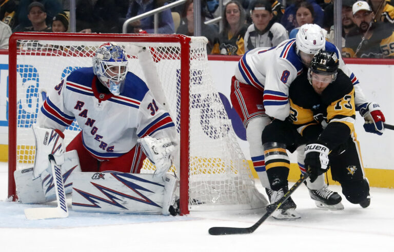 NHL: New York Rangers at Pittsburgh Penguins