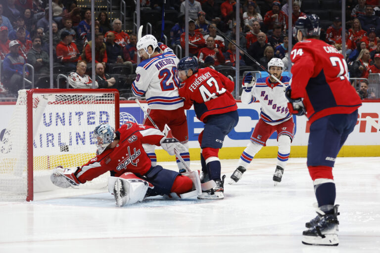 NHL: New York Rangers at Washington Capitals