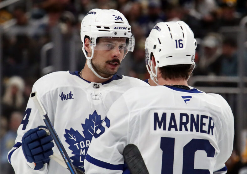 NHL: Toronto Maple Leafs at Pittsburgh Penguins